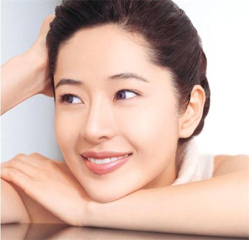 低头玩手机=脖子扛50斤大米！身体各器官的变化让人吃惊！
